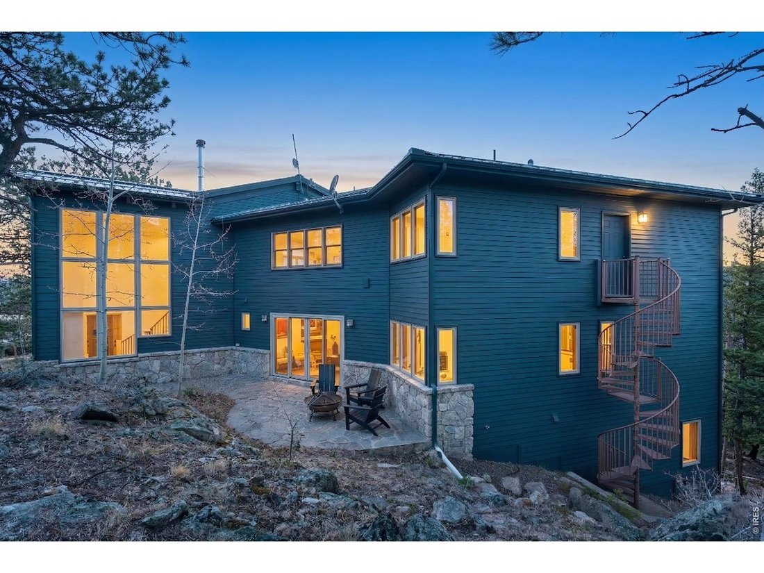 House in Nederland, Colorado, United States 2 - 18127437