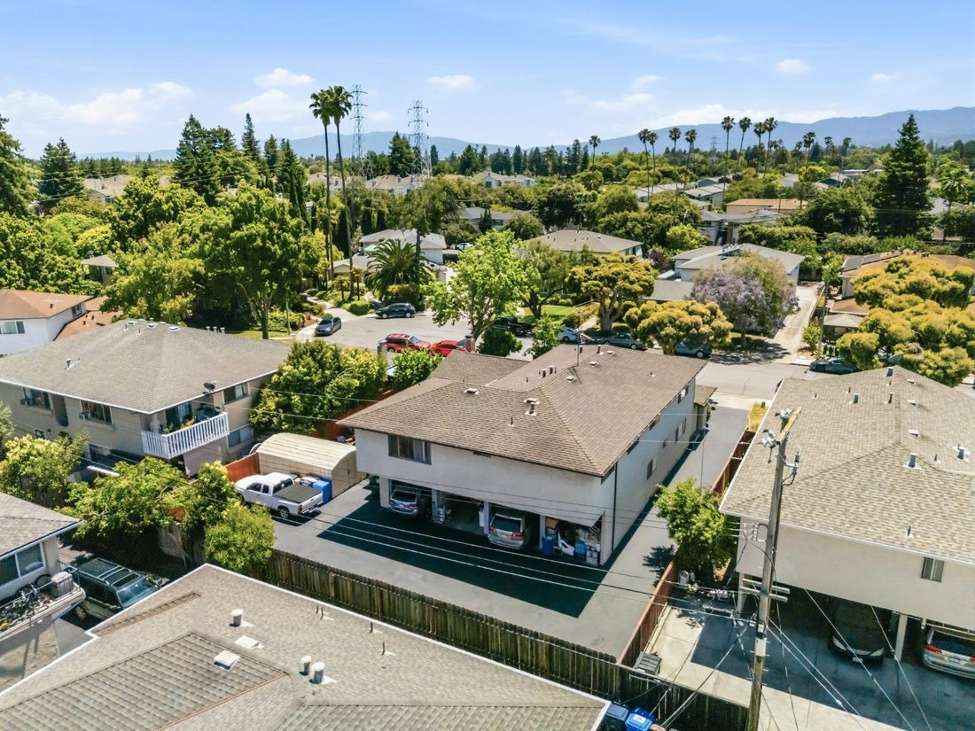 Sunnyvale, California, United States 5 - 18132421