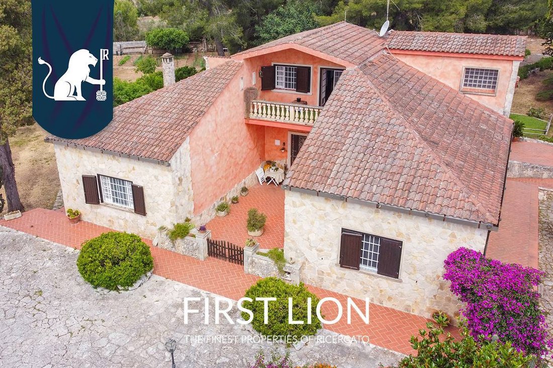 Villa in Lizzanello, Apulia, Italy 3 - 18134345