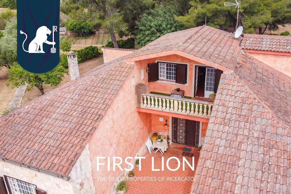 Villa in Lizzanello, Apulia, Italy 4 - 18134345