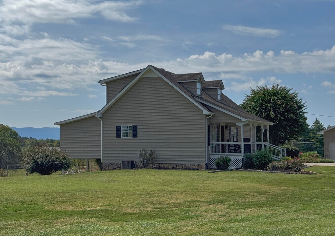 House in Riceville, Tennessee, United States 4 - 18127583