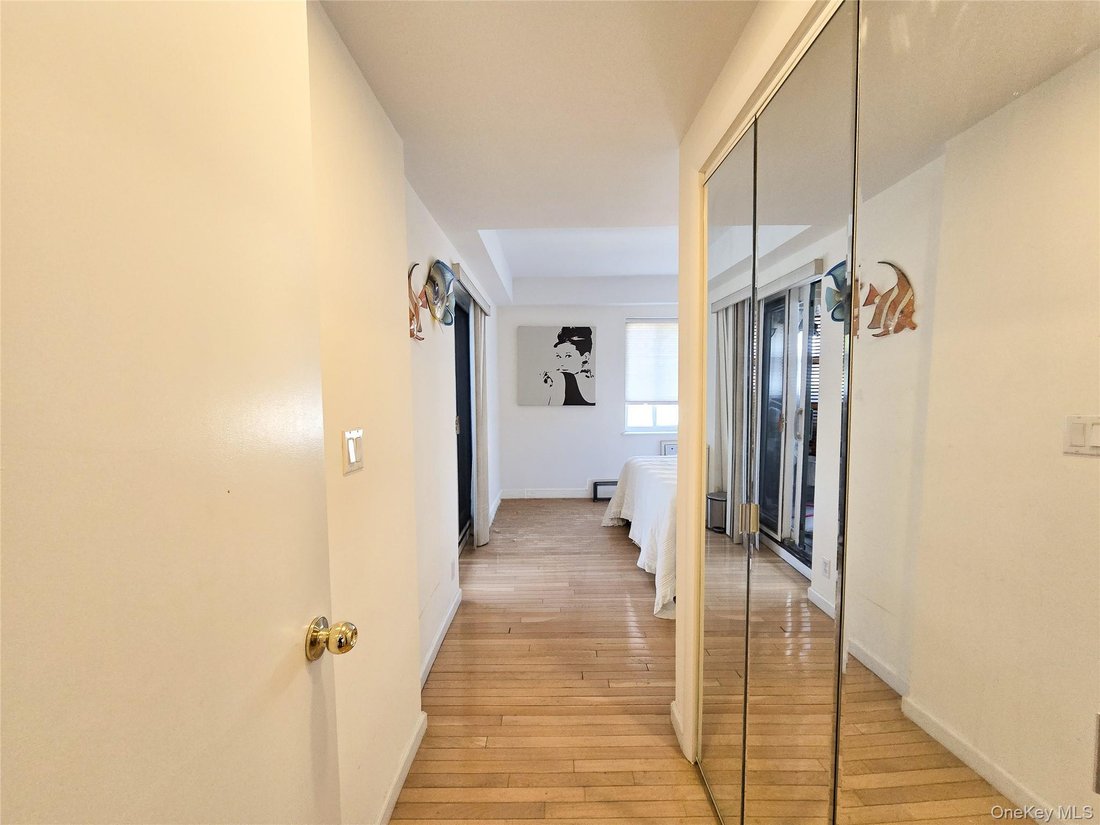 Condo in New York, New York, United States 4 - 18127462