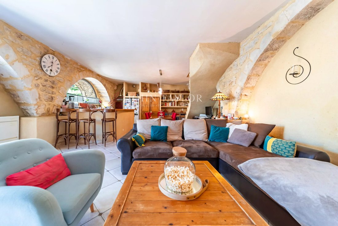 House in Gordes, Provence-Alpes-Côte d'Azur, France 5 - 18133434