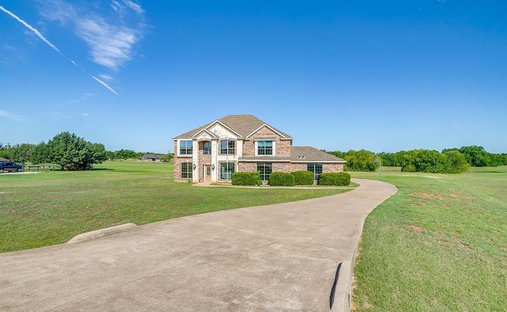 House in Granbury, Texas, United States 1