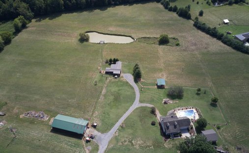 House in Riceville, Tennessee, United States 1