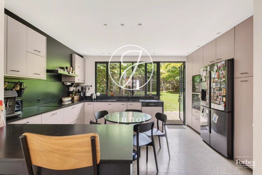 House in Saint-Cloud, Ile-de-France, France 4 - 18130054