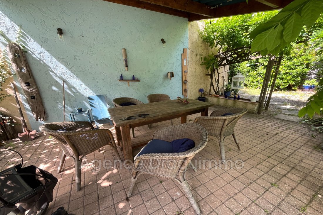 Villa in Centre Ancien, Draguignan, France 3 - 18129860