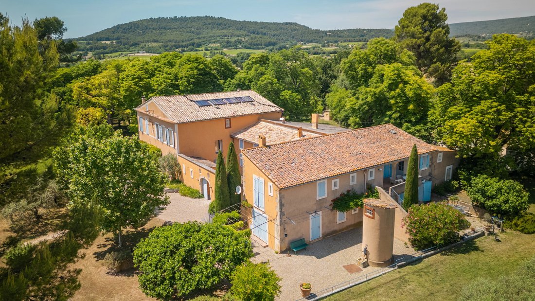 House in Centre Nord, Apt, France 2 - 18133442