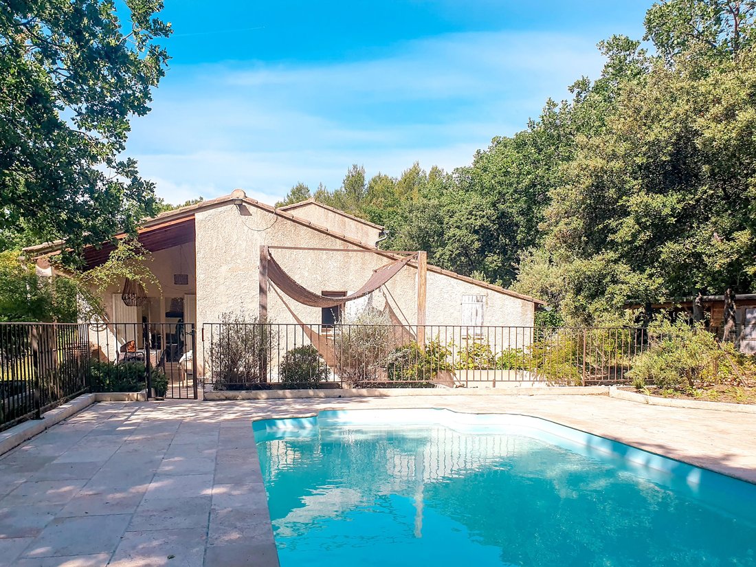 House in Lauris, Provence-Alpes-Côte d'Azur, France 1 - 18133481