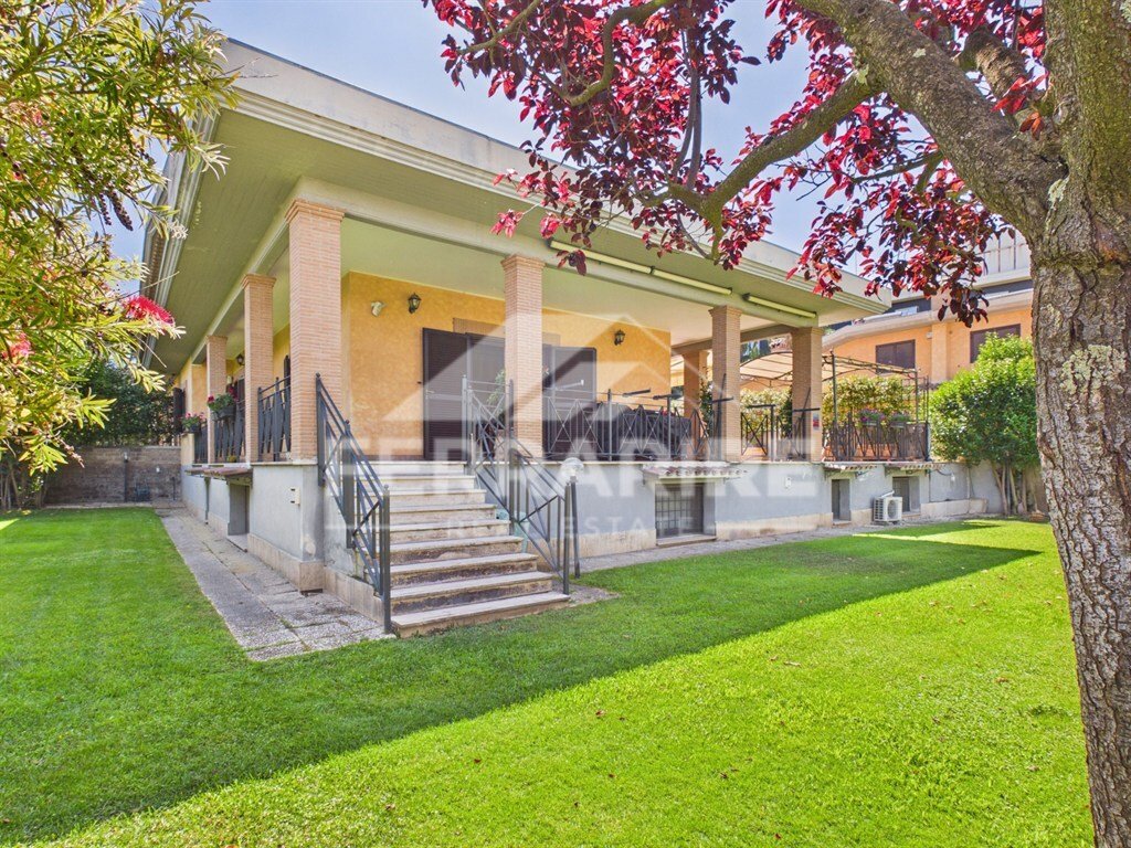 Villa en Área de Aurelia - Val Cannuta - Ergifee, Roma, Italia 2 - 18131386