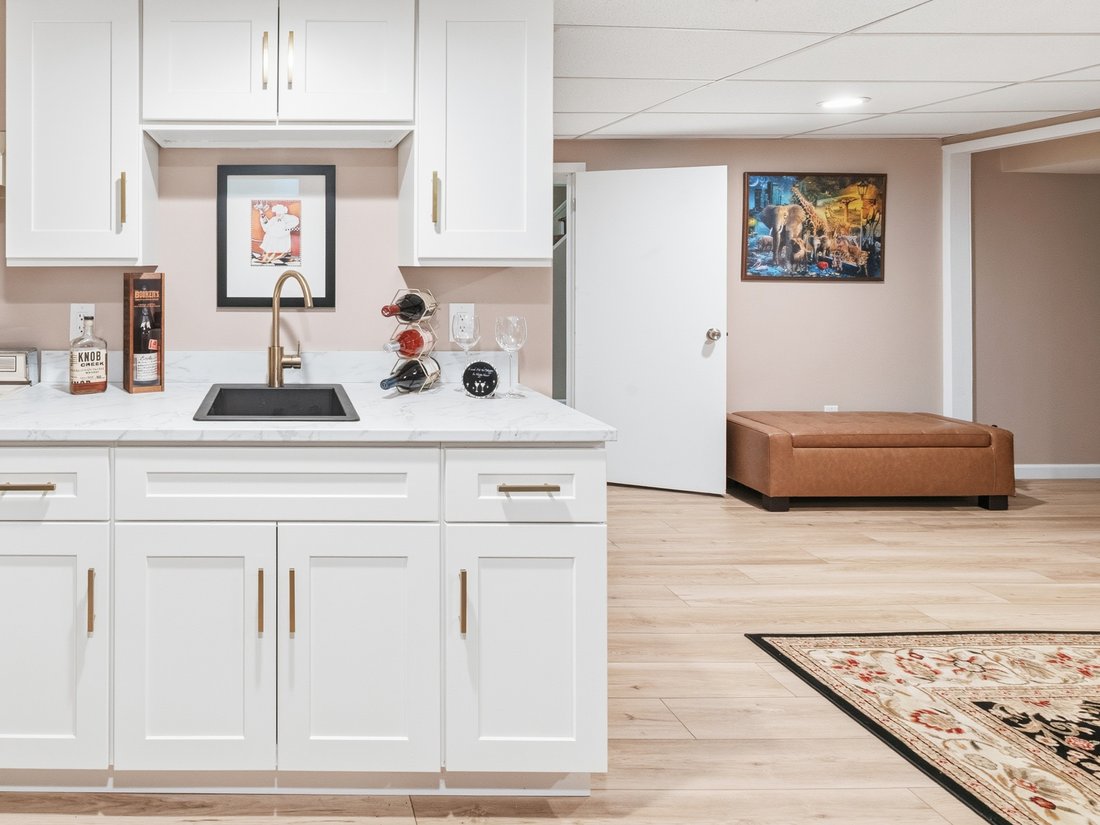 House in Port Washington, New York, United States 5 - 18040006