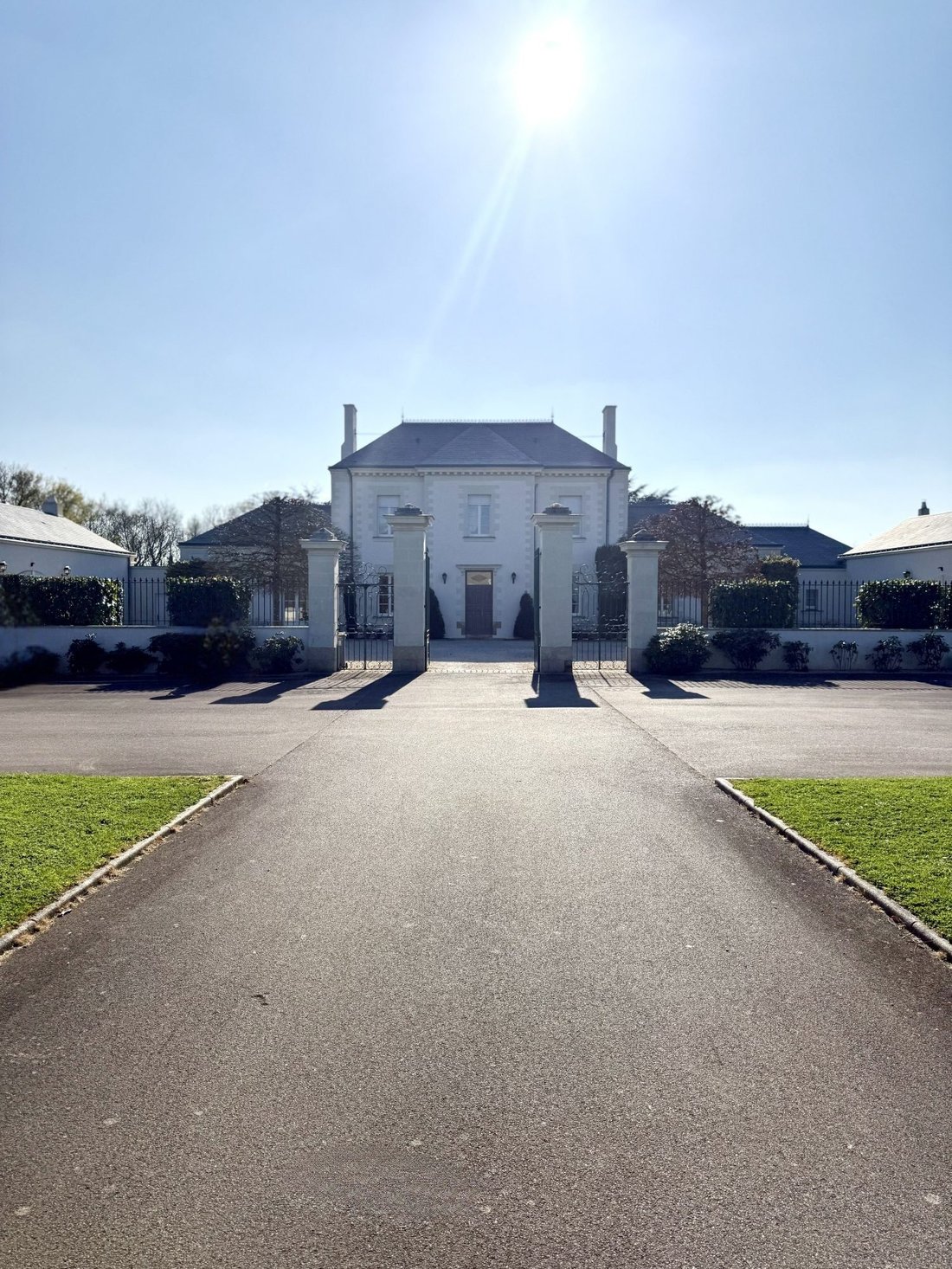House in Sud, Les Sorinieres, France 4 - 18139072
