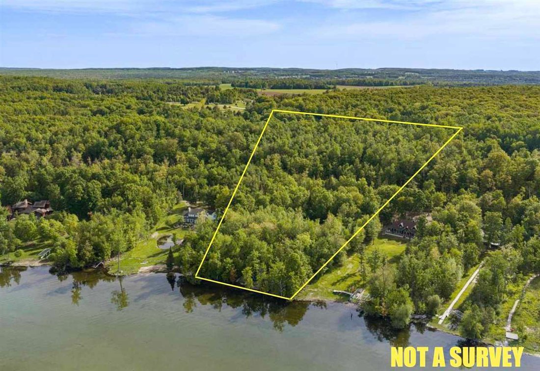 House in Cheboygan, Michigan, United States 1 - 18128642