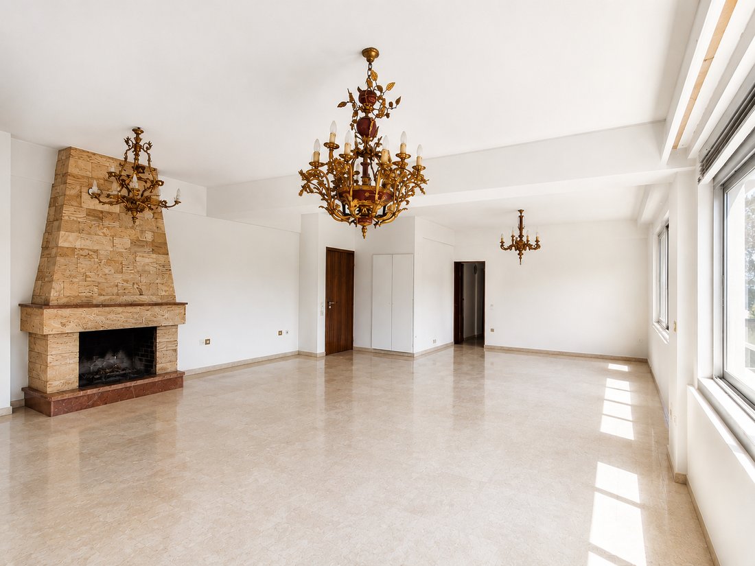 Apartment in Vouliagmeni, Attica, Greece 2 - 18128497