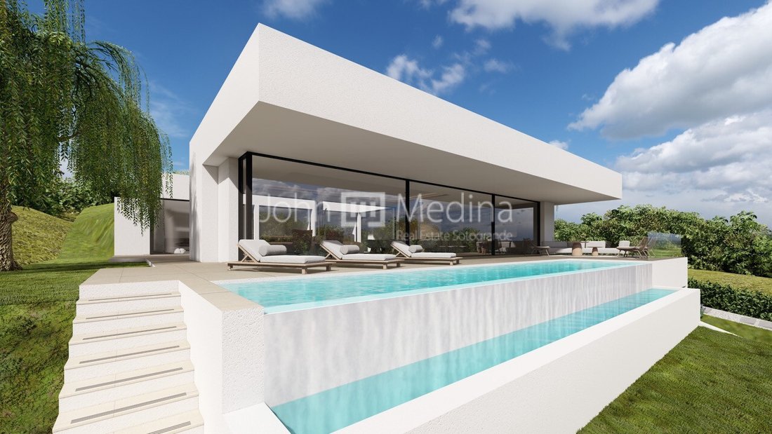 Villa in Sotogrande, San Roque, Andalusia 1 - 18127621