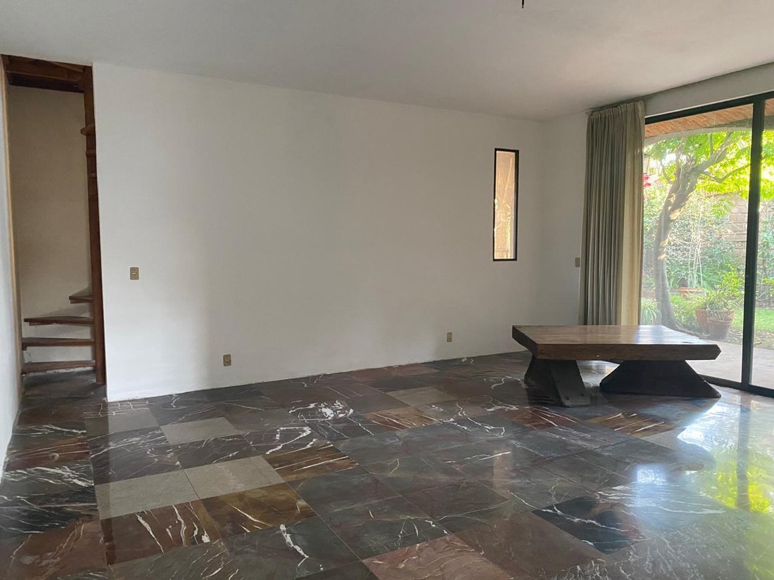 House in Santa Catarina Yecahuitzotl, Mexico City, Mexico 1 - 18133387