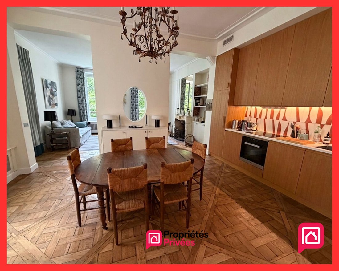 Apartment in Saint Thomas d'Aquin, Paris 7e Arrondissement, Paris 5 - 18115021