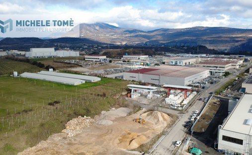 Land in Cavaion Veronese, Veneto, Italy 1
