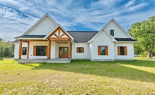House in Swansea, Massachusetts, United States 1