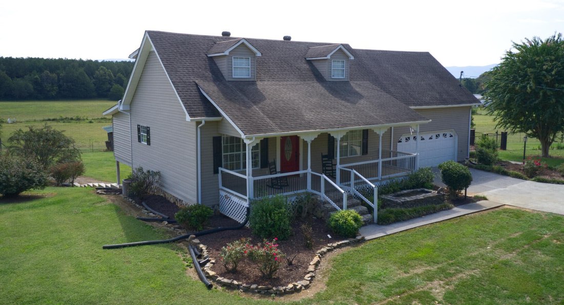 House in Riceville, Tennessee, United States 3 - 18127583
