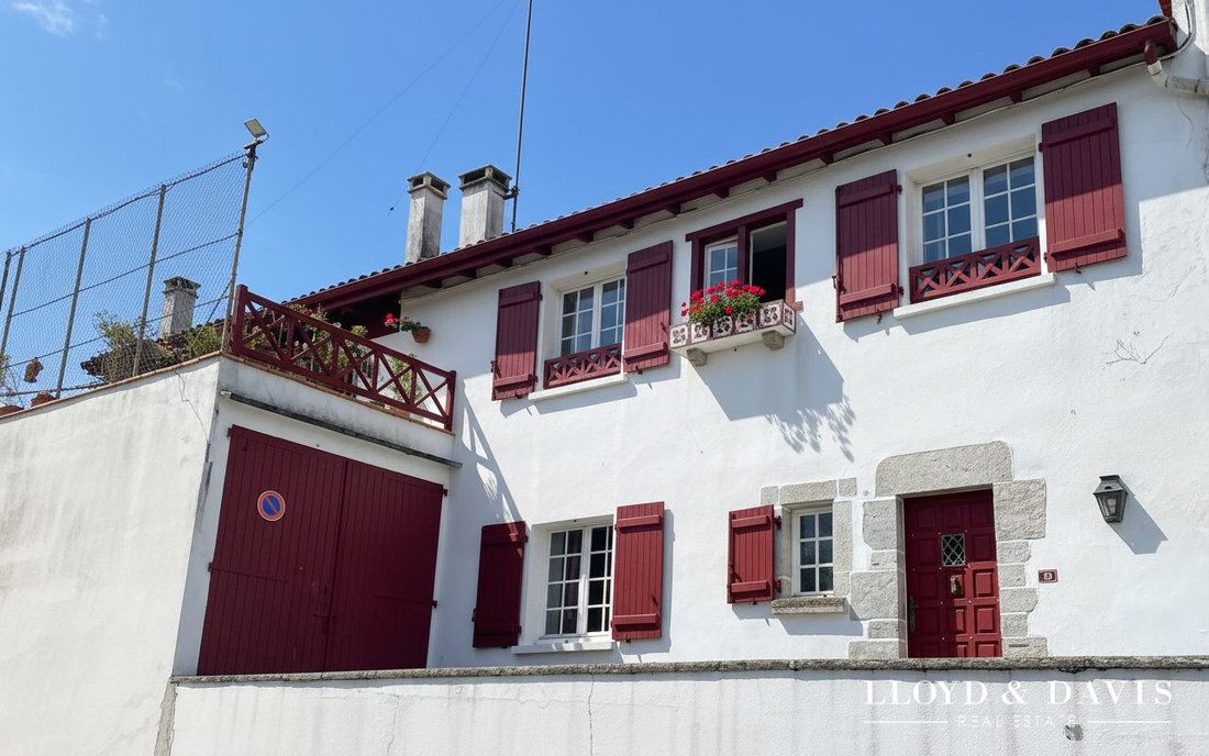 Country House in La Bastide-Clairence, Nouvelle-Aquitaine, France 2 - 18139114
