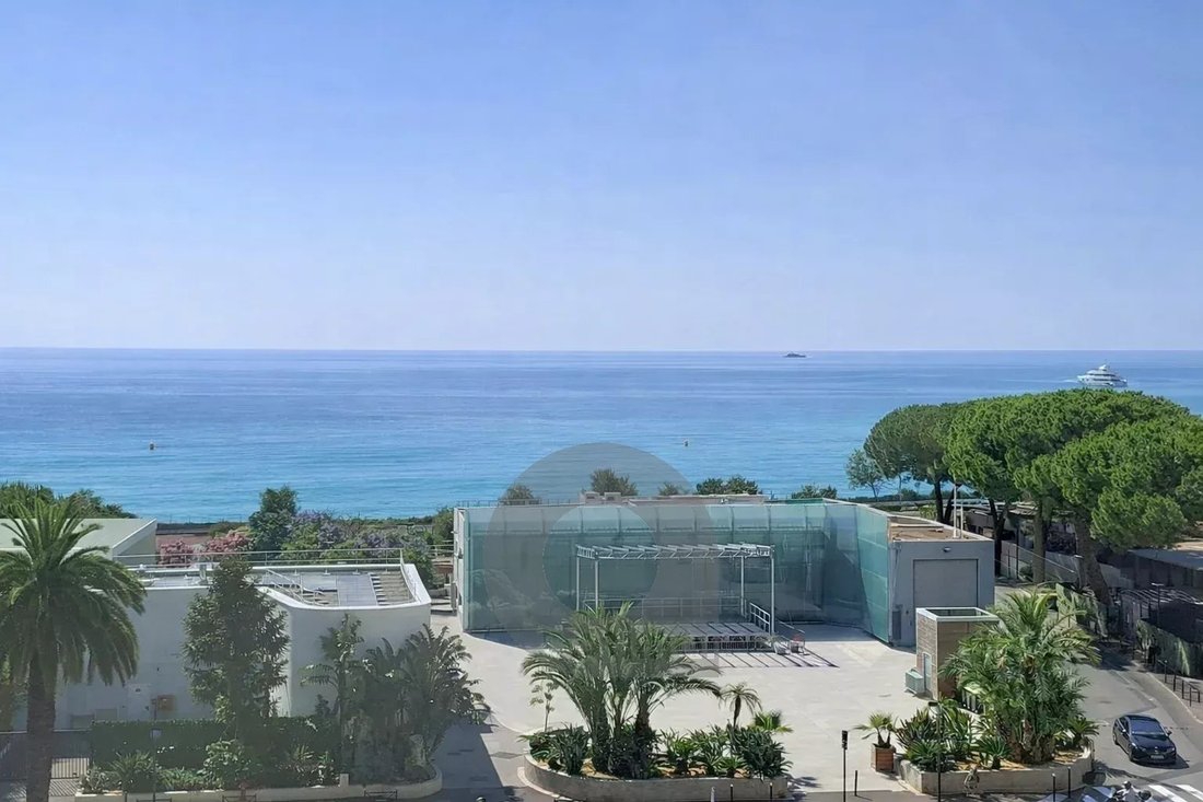 Apartment in Cabbe-Saint Roman, Roquebrune-Cap-Martin, France 2 - 18128283