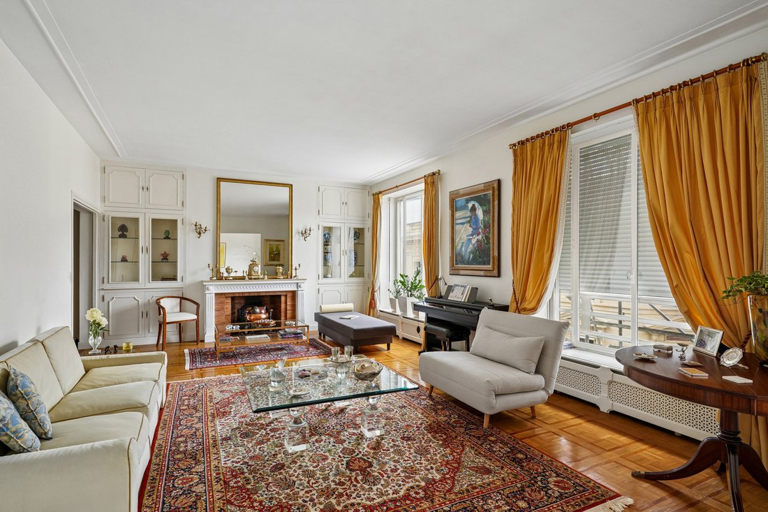 Apartment in Chaillot, Paris 16e Arrondissement, Paris 3 - 18130088