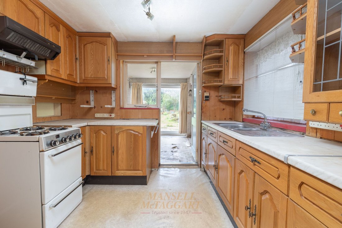 Haus in Weatherhill, Tandridge, England 2 - 17374646