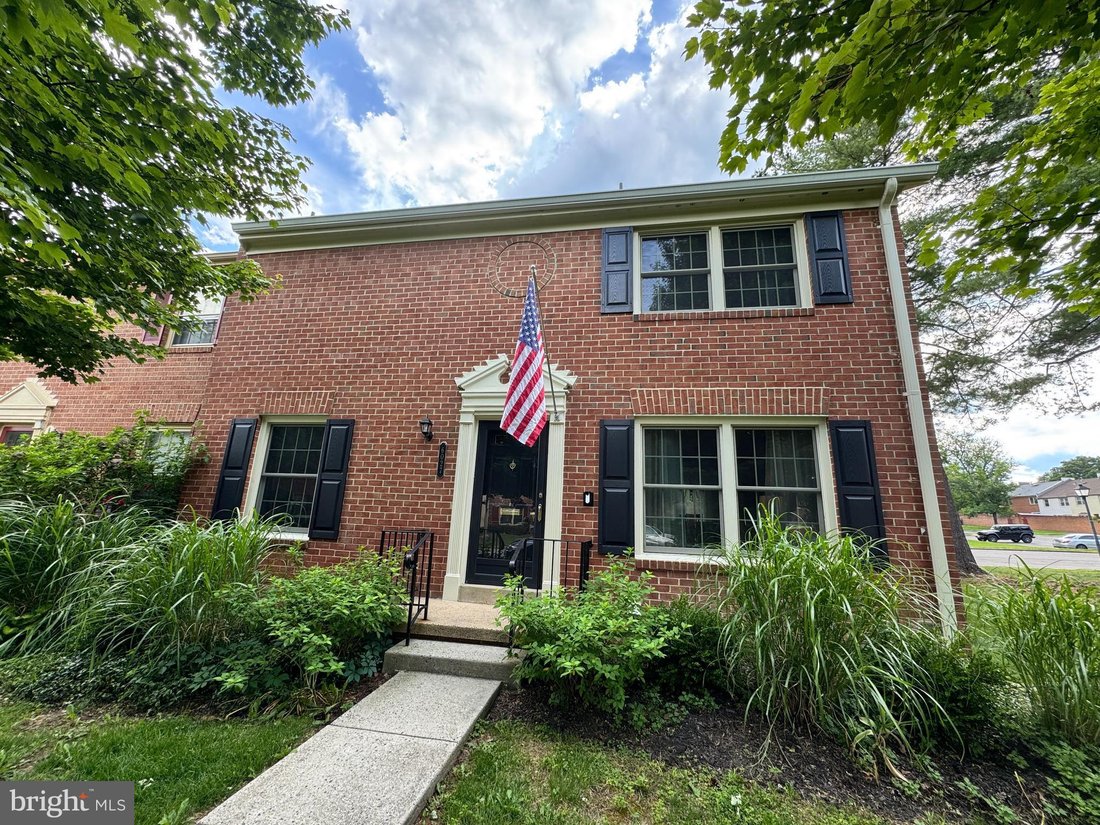 Townhouse in West Springfield, Virginia, United States 3 - 18076885