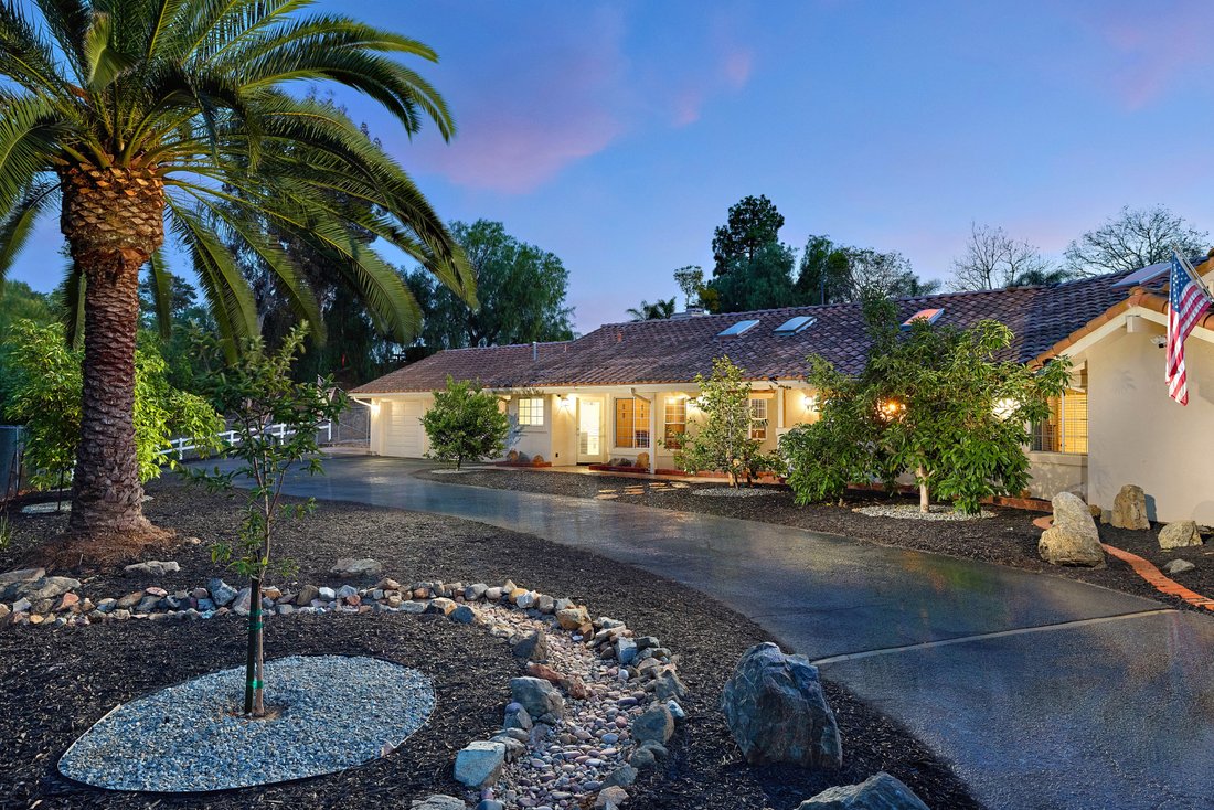 House in Escondido, California, United States 1 - 18129610