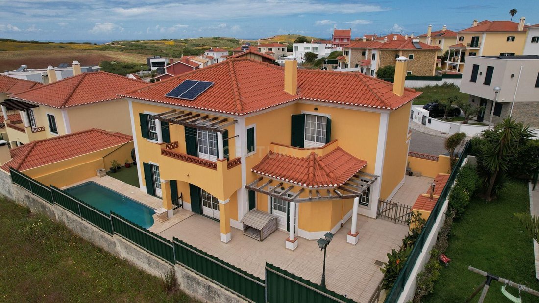 Villa in Encarnacao, Lisbon, Portugal 3 - 18098944