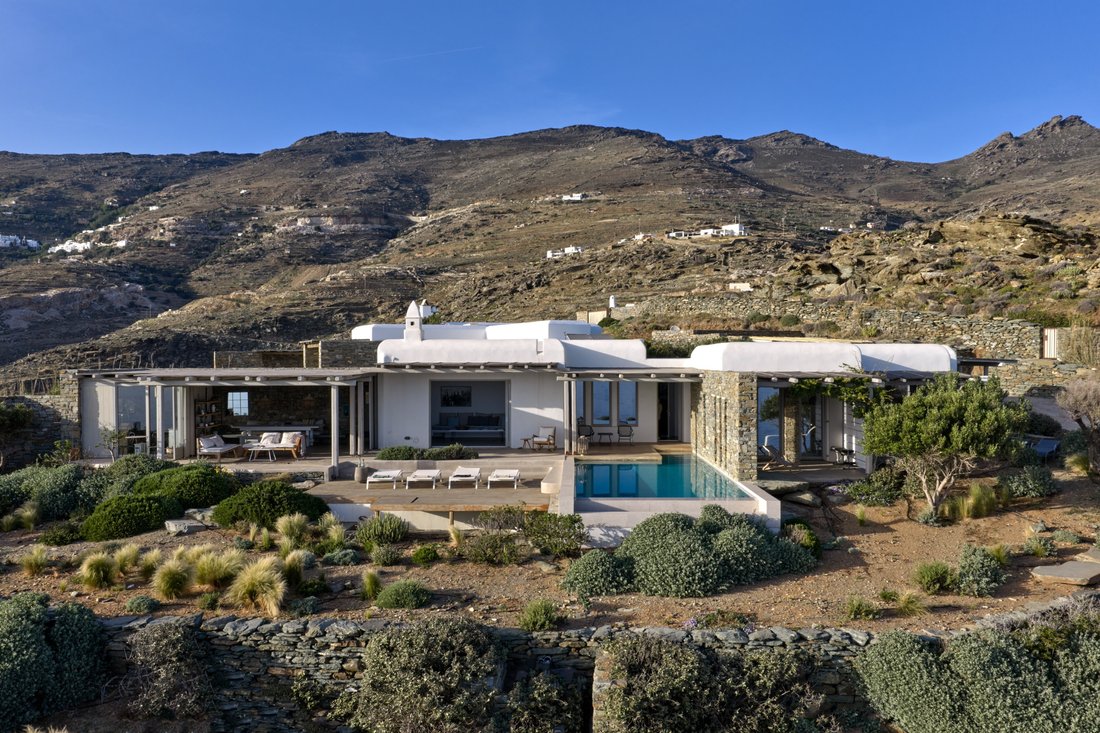 House in Tinos, Aegean, Greece 3 - 18129571