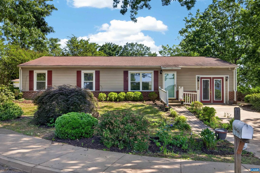 House in Charlottesville, Virginia, United States 5 - 18081668
