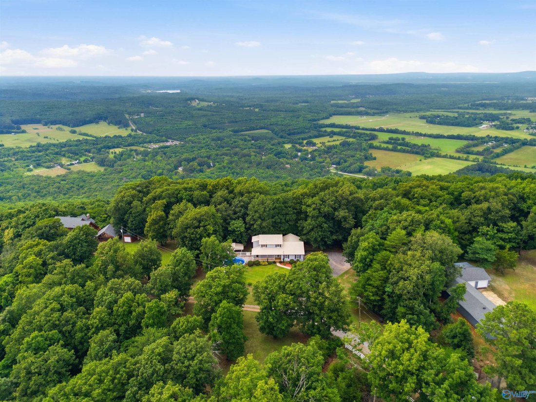 House in Laceys Spring, Alabama, United States 4 - 17680259