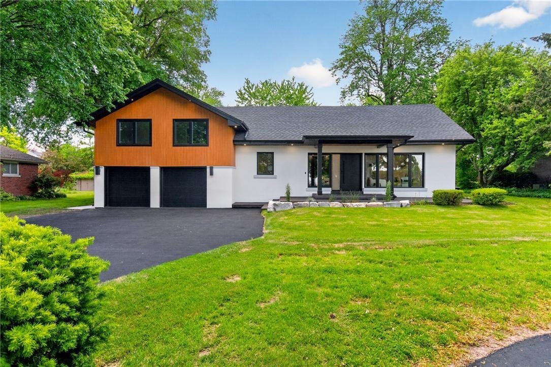 House in Hamilton, Ontario, Canada 1 - 18127303