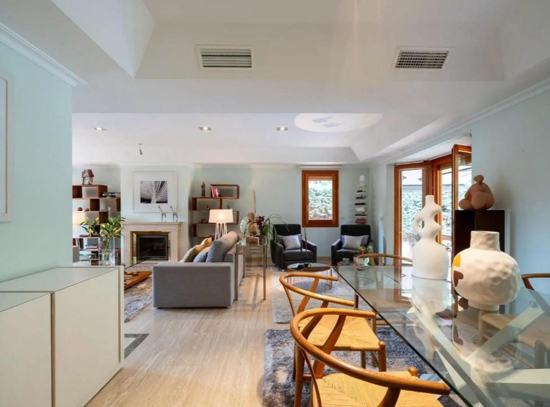 Villa in Las Rozas de Madrid, Comunidad de Madrid, Spain 4 - 18128180