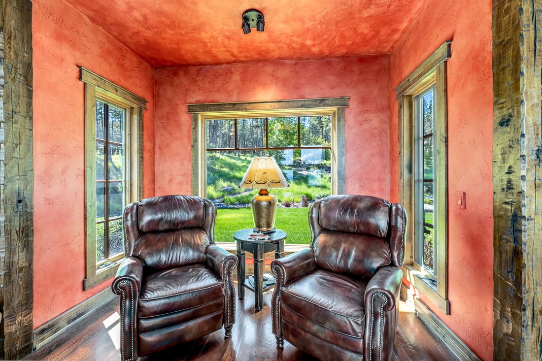 Estate in Somers, Montana, United States 5 - 18130797