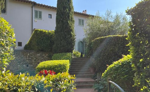 Country House in Montefiridolfi, San Casciano in Val di Pesa, Tuscany 1