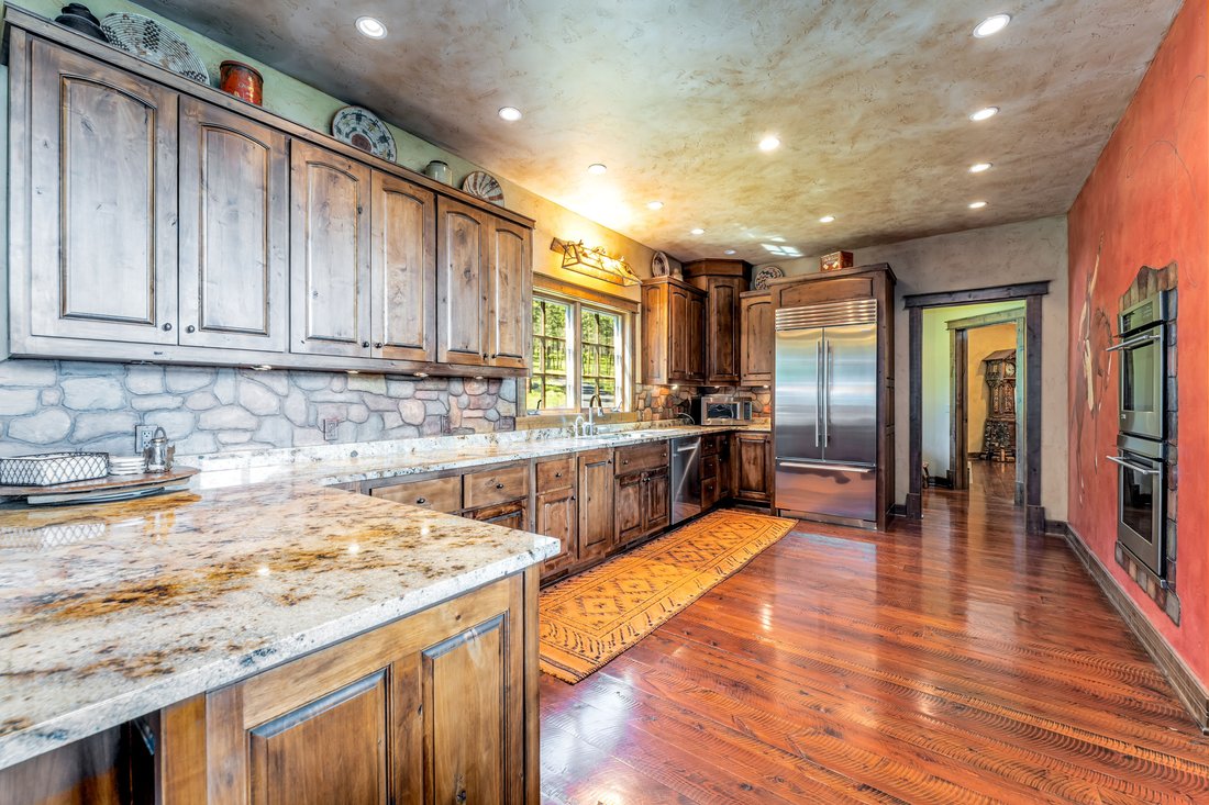 Estate in Somers, Montana, United States 4 - 18130797