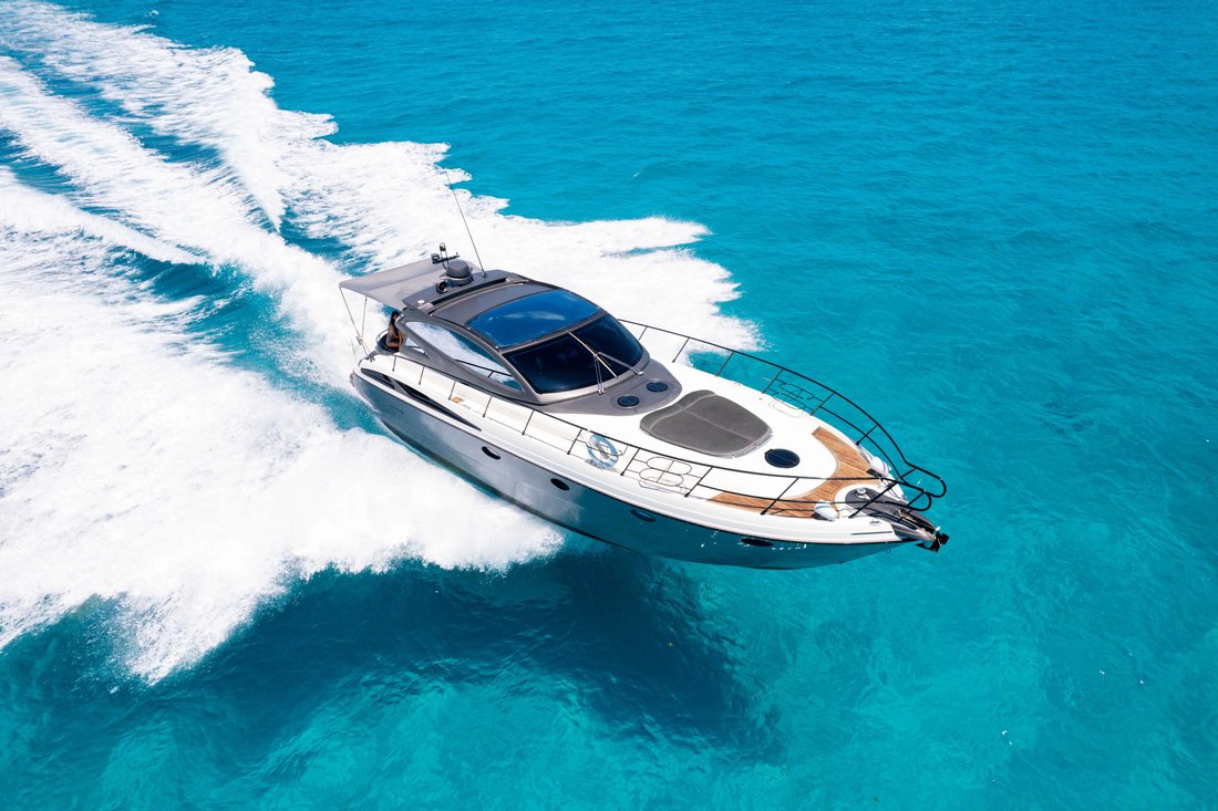 Cruiser in Mexico 5 - 17885402