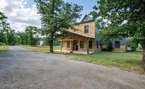 House in Mineral Wells, Texas, United States 1