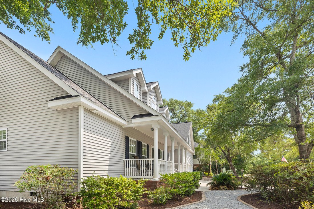 House in Oak Island, North Carolina, United States 5 - 18131914