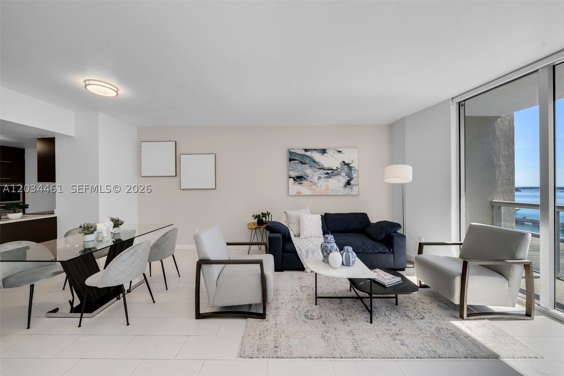 Condo in Miami, Florida, United States 2 - 18128097