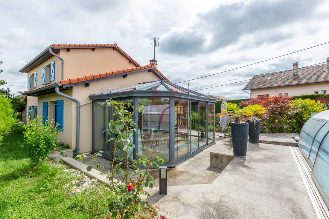 House in Lentilly, Auvergne-Rhône-Alpes, France 1 - 18139009