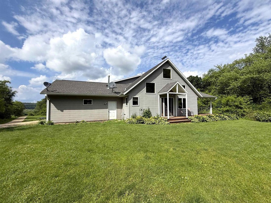 House in Lake Wisconsin, Wisconsin, United States 4 - 18131963