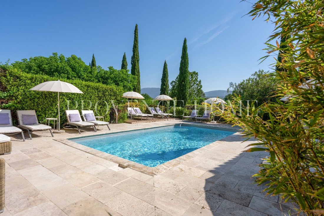Estate in Lagnes, Provence-Alpes-Côte d'Azur, France 3 - 18130828