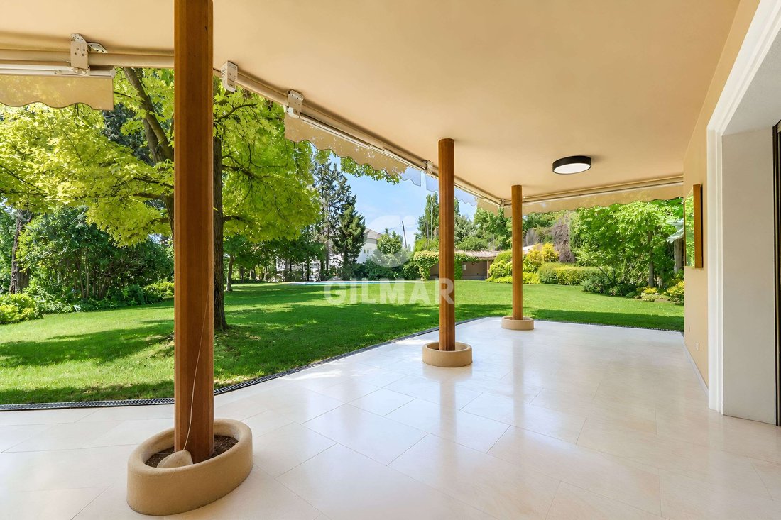Villa in Moncloa-Aravaca, Madrid, Spain 5 - 18131358
