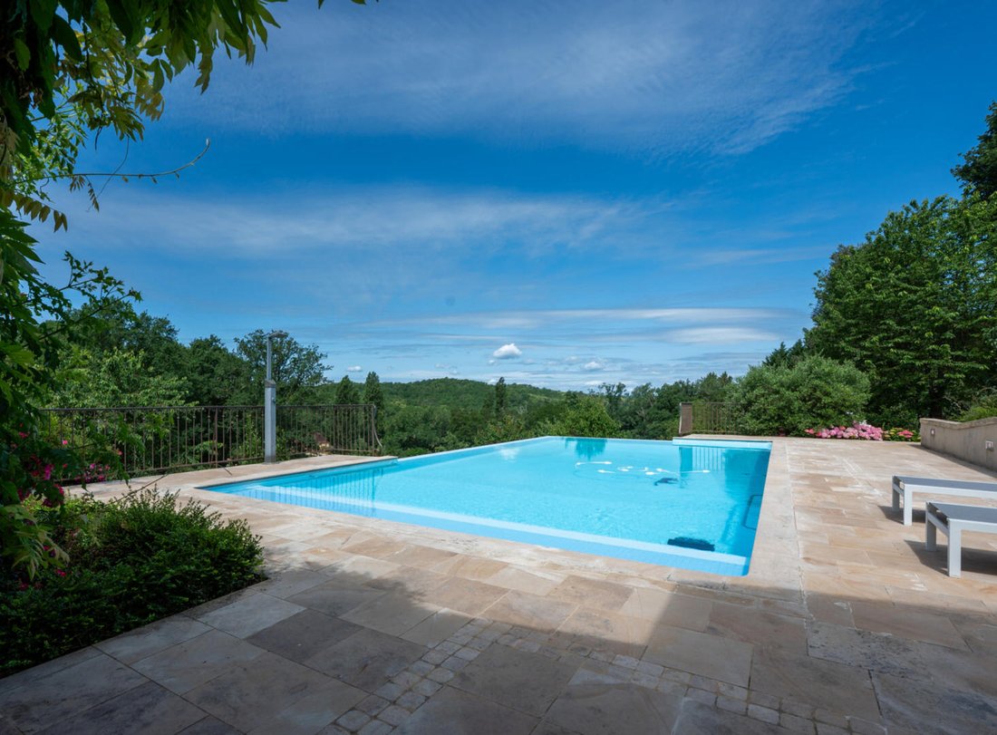 Estate in Gourdon, Occitania, France 5 - 18128009