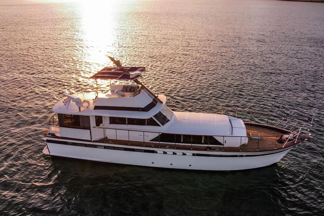 Motor Yacht in United States 1 - 17885368
