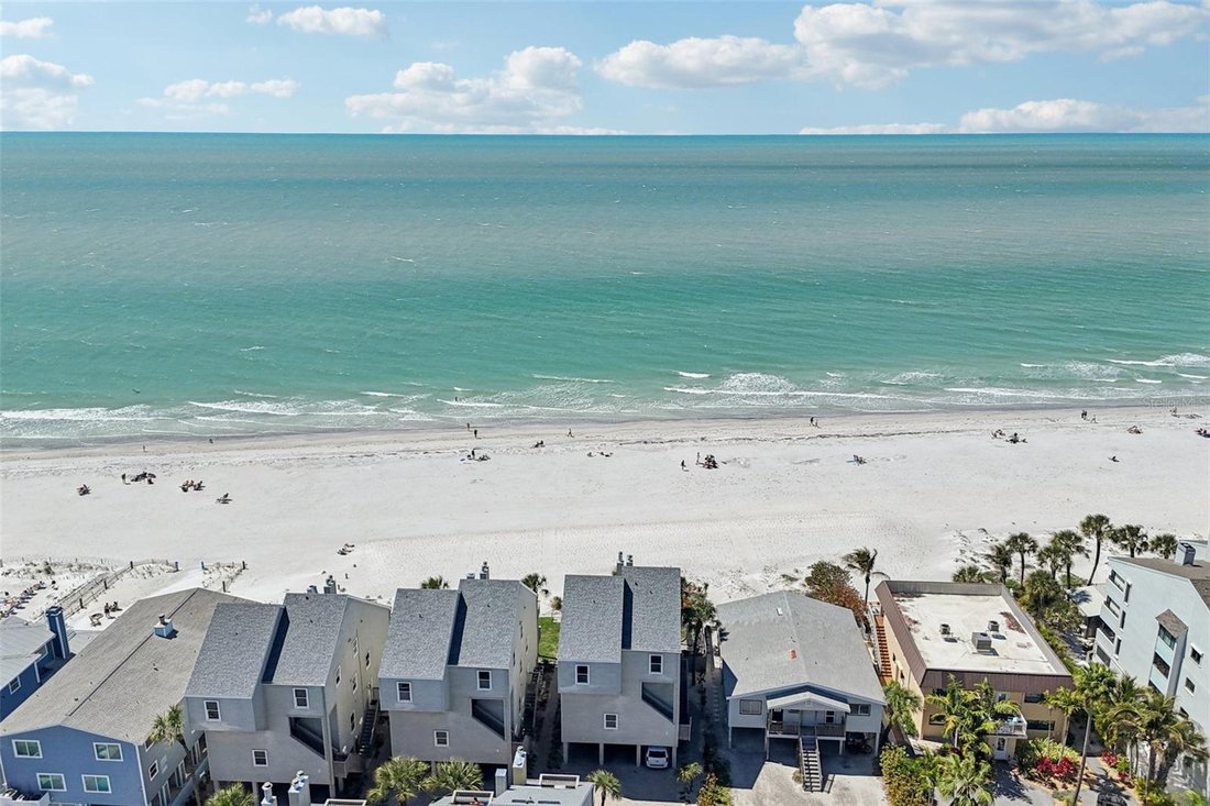 Townhouse in Indian Shores, Florida, United States 3 - 18131803